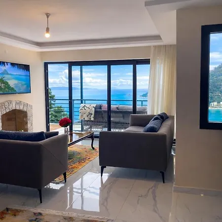 Luxury Sea View 1 Bedroom Pool Parking