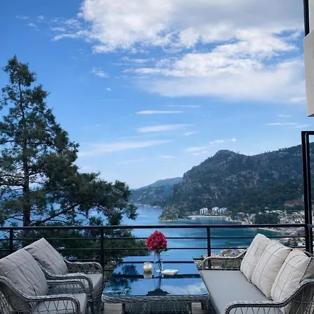 아파트 Luxury Sea View 1 Bedroom Pool Parking 말마리스