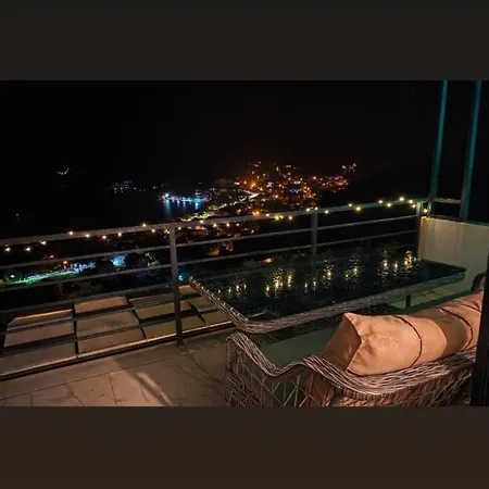아파트 Luxury Sea View 1 Bedroom Pool Parking *