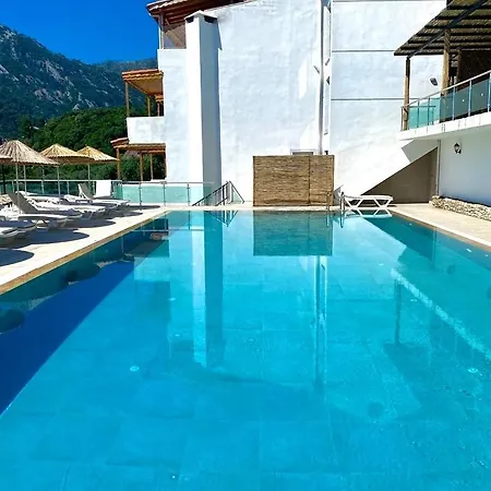 Luxury Sea View 1 Bedroom Pool Parking 아파트 *